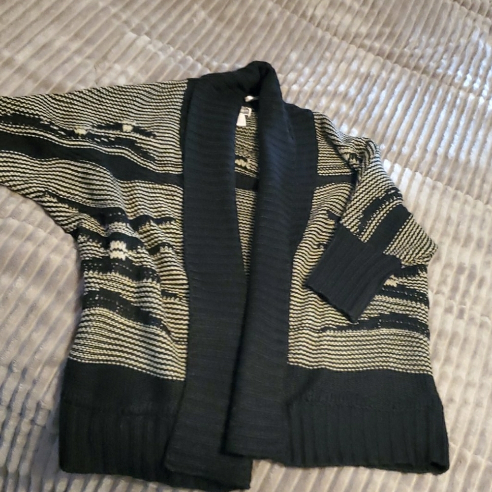 Forever 21 sweater